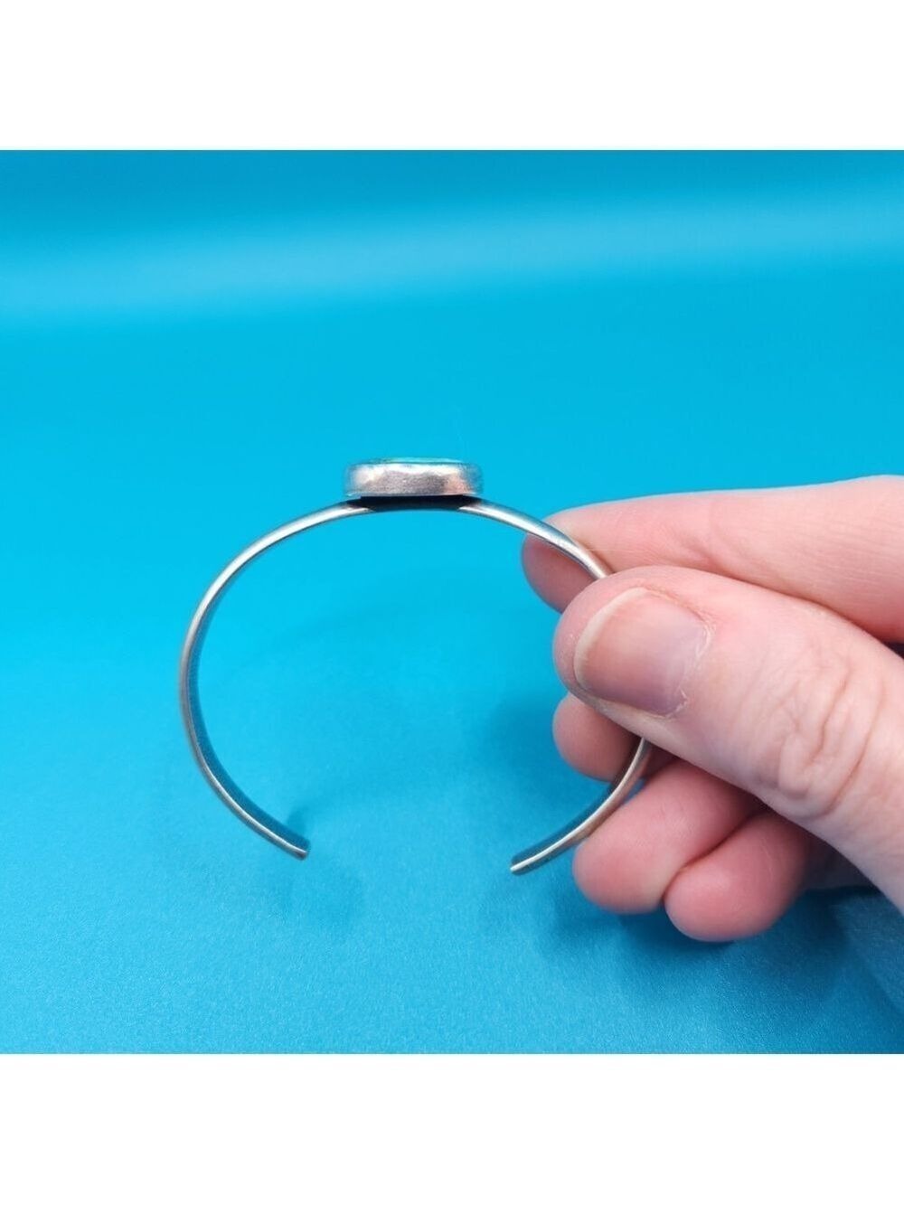 Turquoise Stone Sterling Silver Cuff - Picture 4 of 6